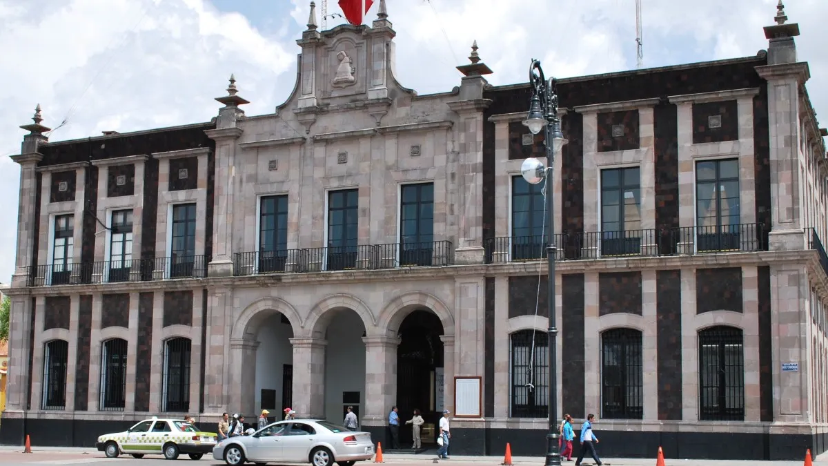 La remodelación de presidencia en Toluca fue de 1 millón 700 mil pesos