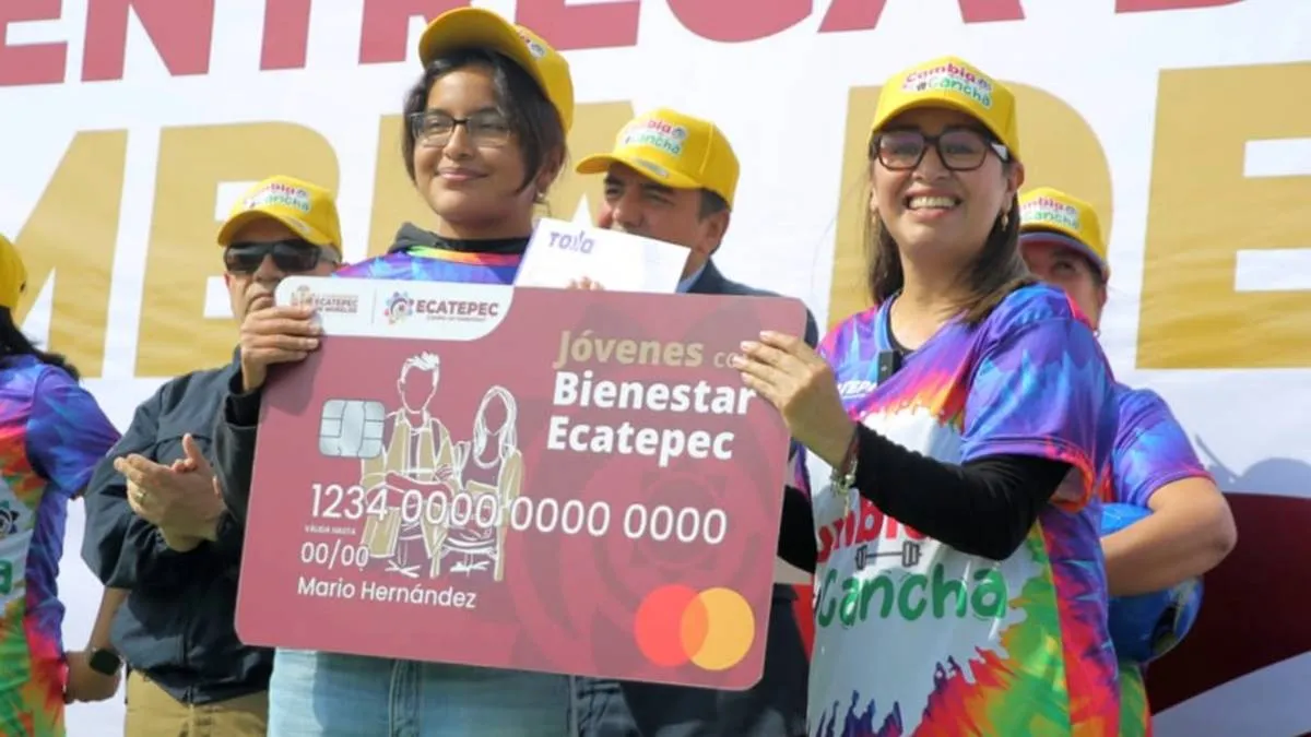 Azucena Cisneros arranca el programa “Cambia de Cancha”