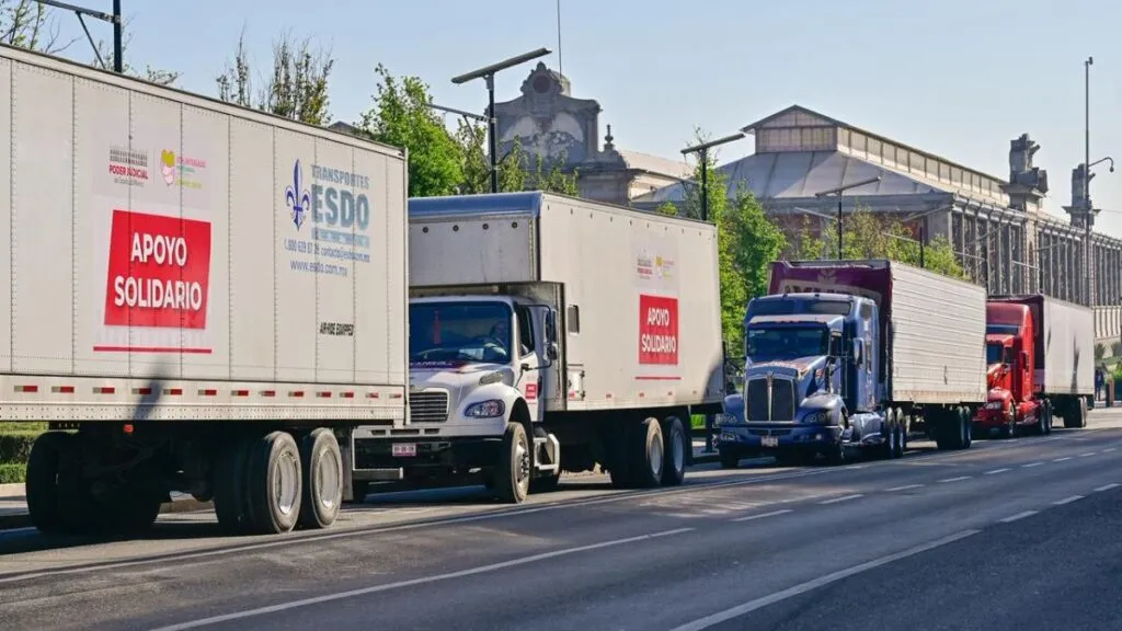Edomex envía segundo cargamento de ayuda humanitaria a Veracruz