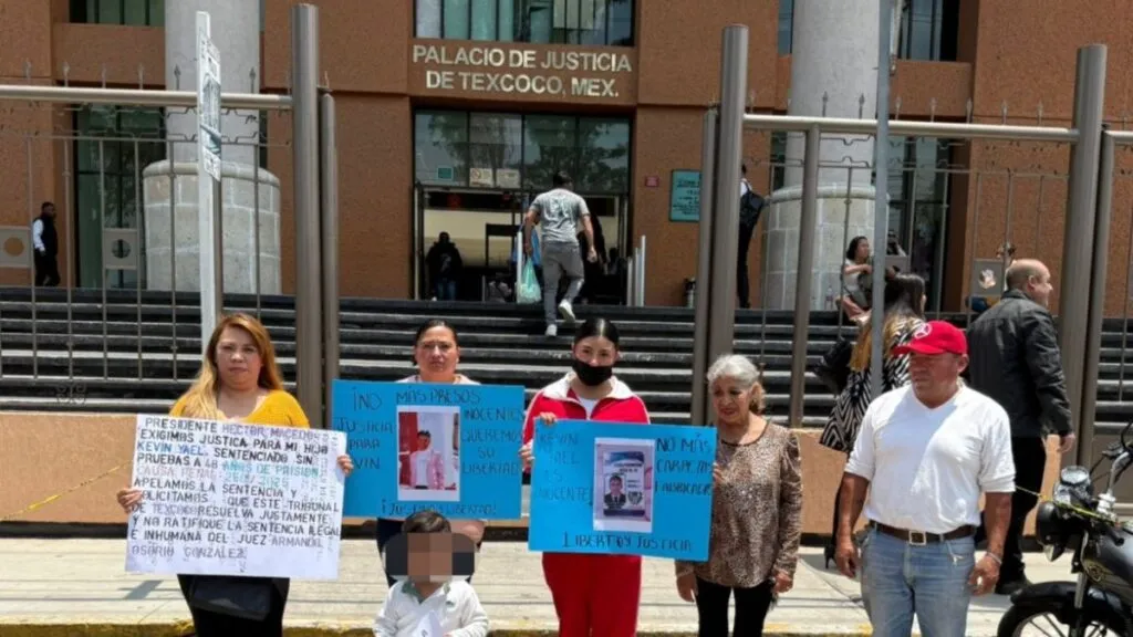 Familiares de Kevin Arista, joven condenado a prisión, piden intervención del presidente del TSJEM ante irregularidades