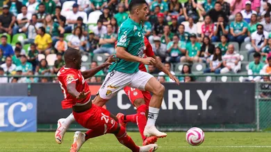 Foto de jugadores de Toluca y León.