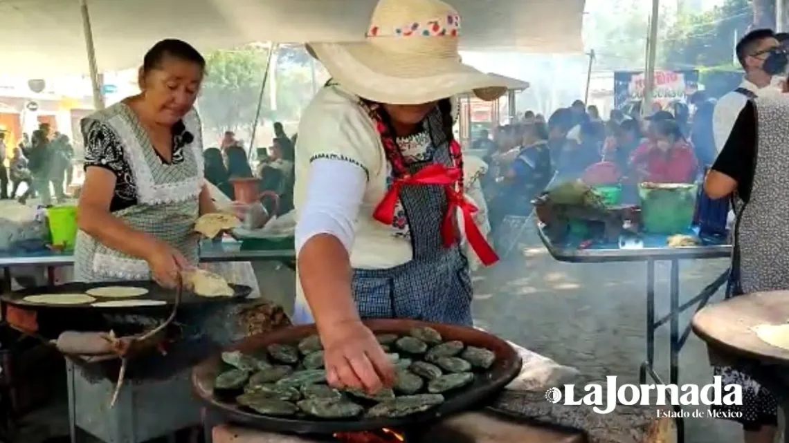 Las tortillas hechas a mano en Tepetlaoxtoc deleitan el paladar