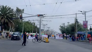 Trabajadores del IMSS protestan en Valle de Chalco y Neza