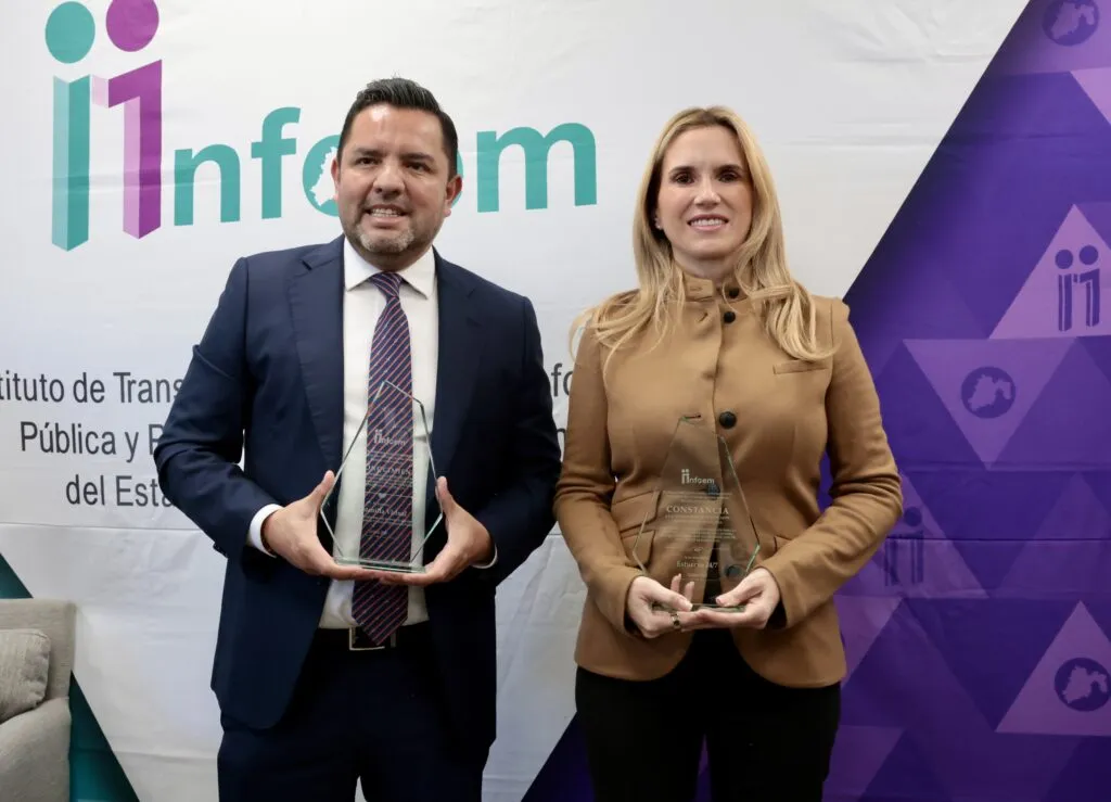 Recibe Huixquilucan dos reconocimientos por sus prácticas de transparencia y cercanía con la gente