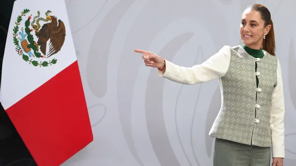 La defensa a Pedro Castillo fue reiterada por Claudia Sheinbaum, quien confía en su liberación y defendió la postura diplomática de México.