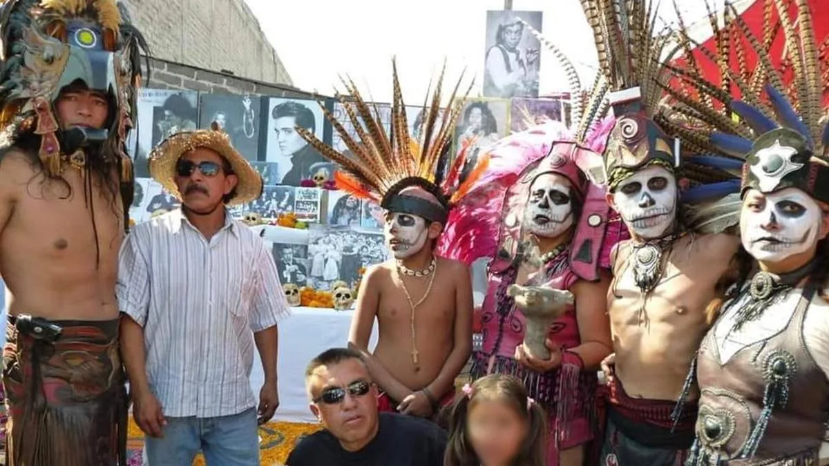 Nezahualcóyotl: Arma banda rockanrolera ofrenda nómada
