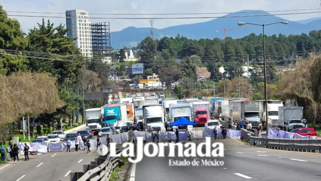 Colectivos de personas desaparecidas reactivan movilizaciones y desquician la México-Toluca