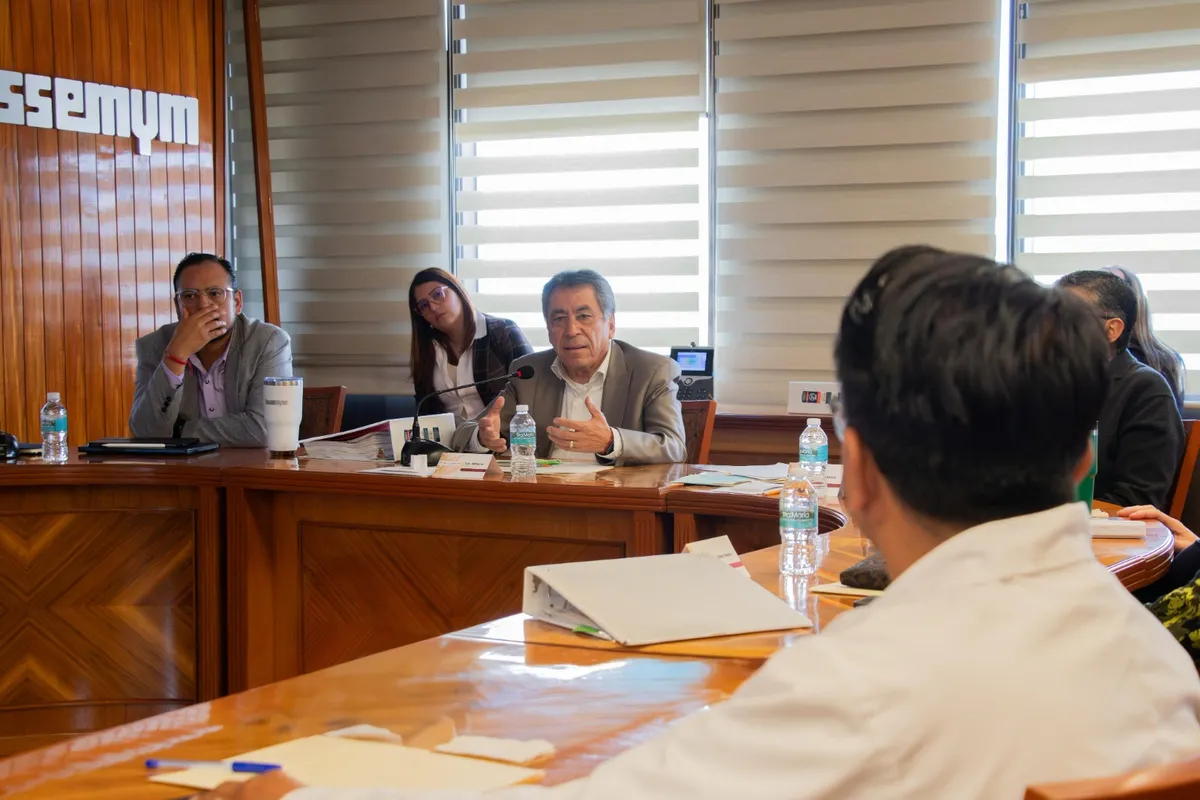 Fortalece ISSEMyM cuadro básico de medicamentos en Edomex