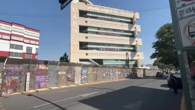 #Potrogate | Edificio Administrativo de la UAEMéx amanece blindado