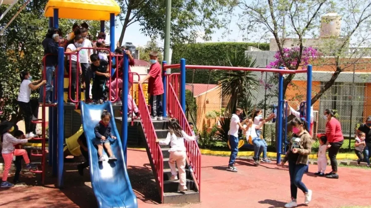 Con juegos atiende DIF Tlalnepantla a niños en situación de riesgo