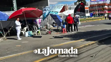 Trabajadores del IMSS mantendrán plantones tras aprobación de incremento salarial
