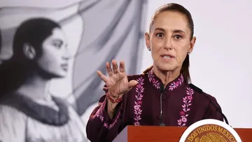 Claudia Sheinbaum durante una conferencia en la que habló sobre las encuestas de Morena y las recientes acusaciones del PT.