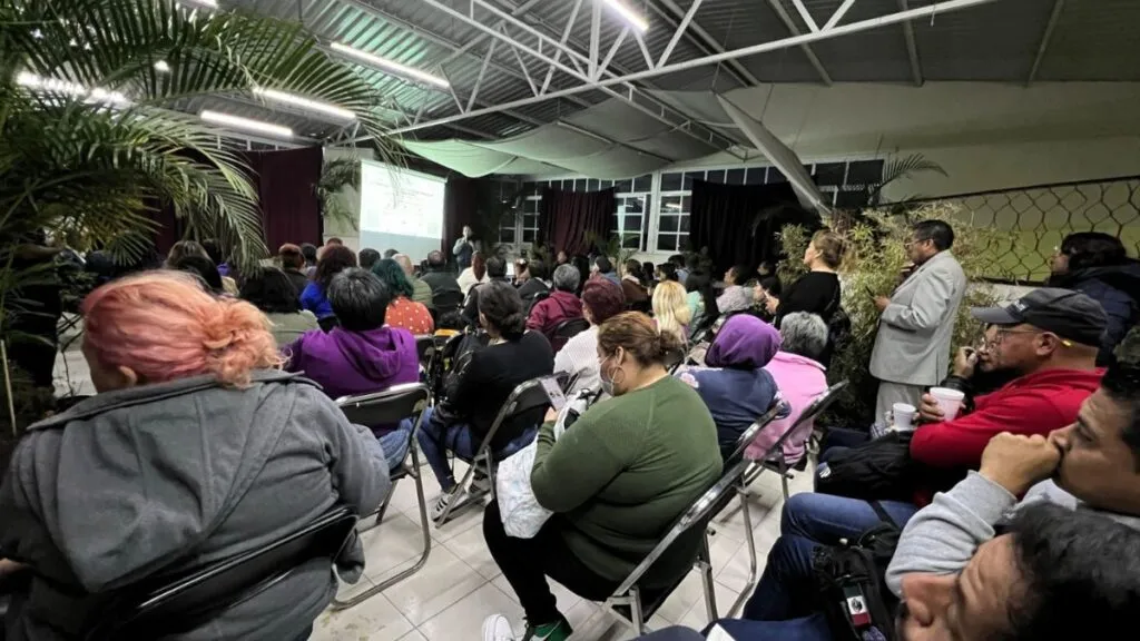 Nezahualcóyotl: Imparten pláticas sobre elección del Poder Judicial