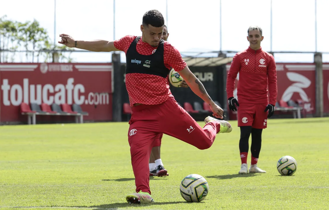 Maxi Araújo buscará destacar con los Diablos Rojos