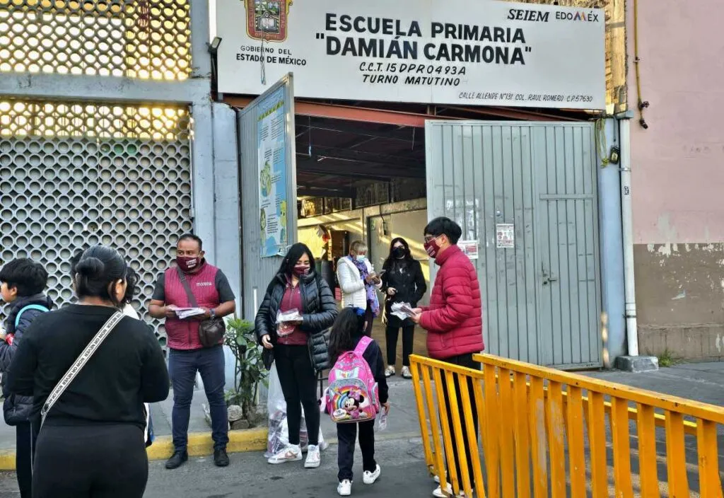 Nezahualcóyotl con 5 casos positivos de sarampión; realizan entrega gratuita de cubrebocas