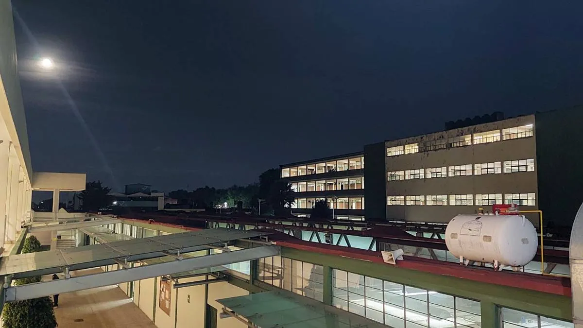Los espíritus que observan en Prepa 1 de Toluca
