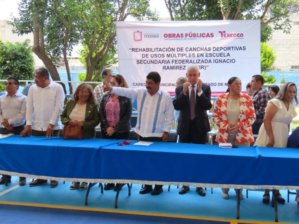 En la ESFIR el gobierno de Texcoco entregó obra por más de dos millones de pesos