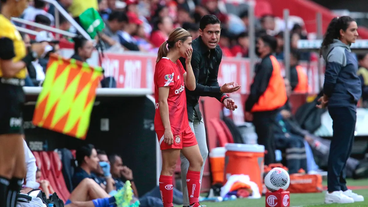 Gabriel “Mago” Velasco ve a las Diablas en la final