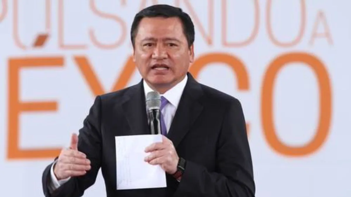 Osorio Chong presenta juicio contra prórroga de Alito al frente del PRI