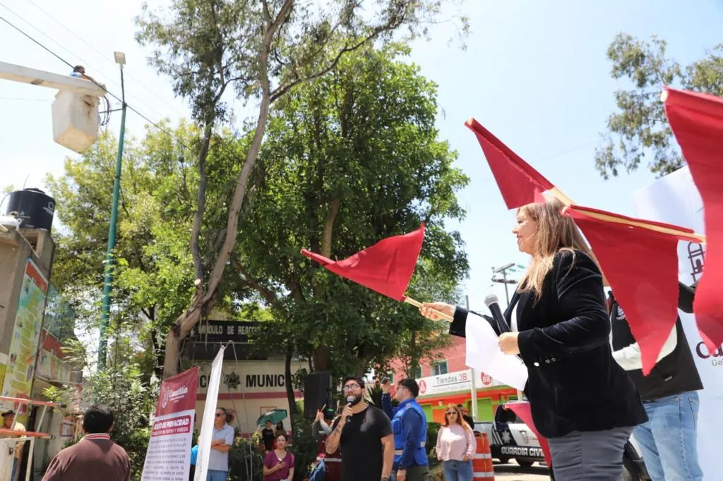 Implementa Gobierno de Cuautitlán, tecnología de punta en alumbrado público