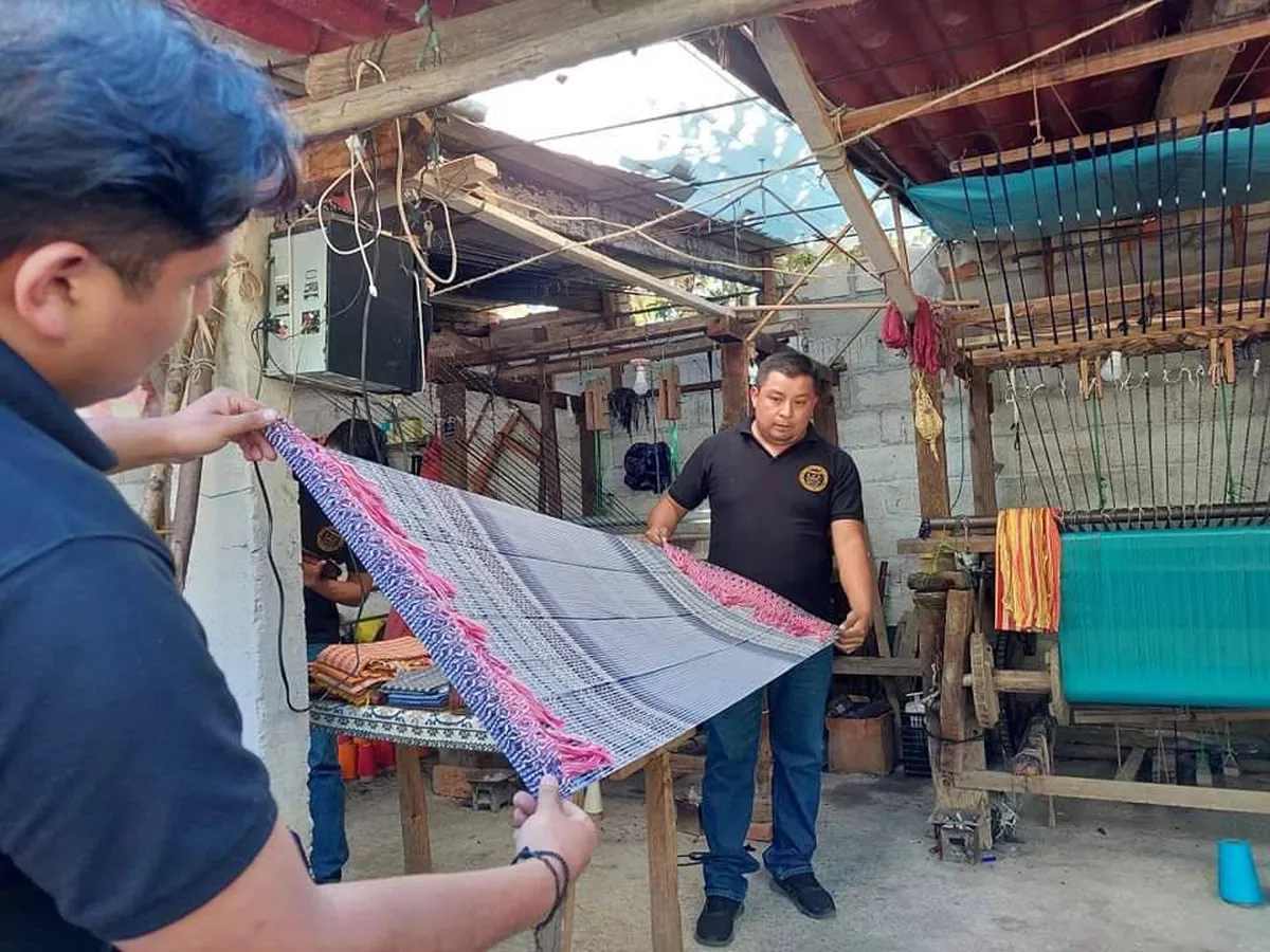 Tenancingo: Feria del rebozo sin apoyo del ayuntamiento denuncian artesanos