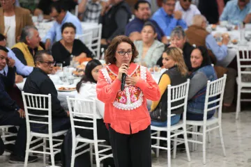 Ecatepec: Azucena Cisneros Coss afirmo que mejorarán instalaciones de escuelas
