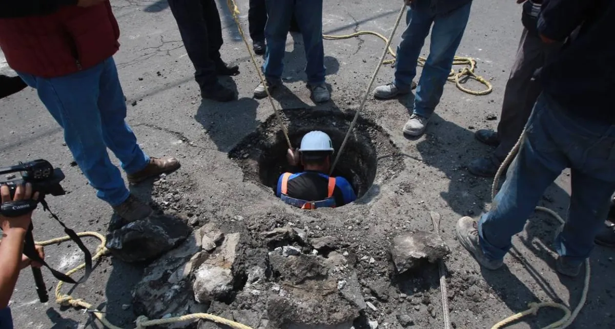 Ecatepec invierte 8 millones de pesos para reparar 68 socavones
