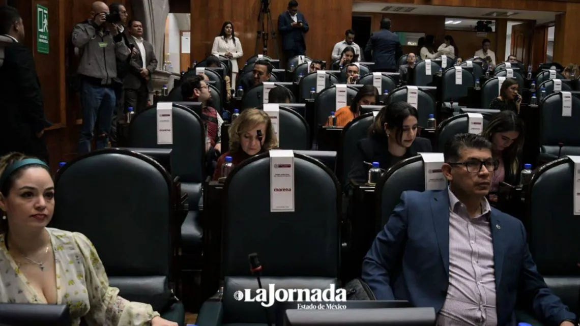 Morena ingresa segunda propuesta al Poder Judicial