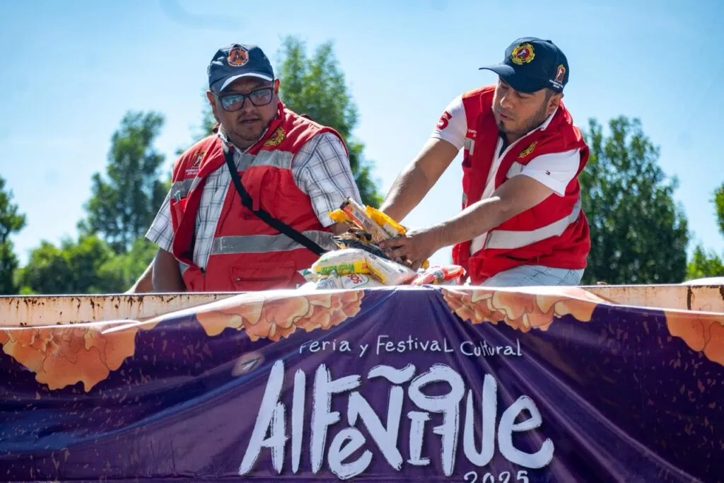 Reúne comunidad toluqueña y visitantes 10 toneladas de víveres en apoyo a familias afectadas