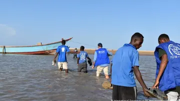 Migrantes de África mueren en naufragio; fueron más de 100