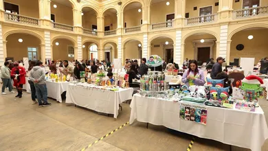 UAEMéx invita al Mercado Emprendedor Navideño Universitario 2025