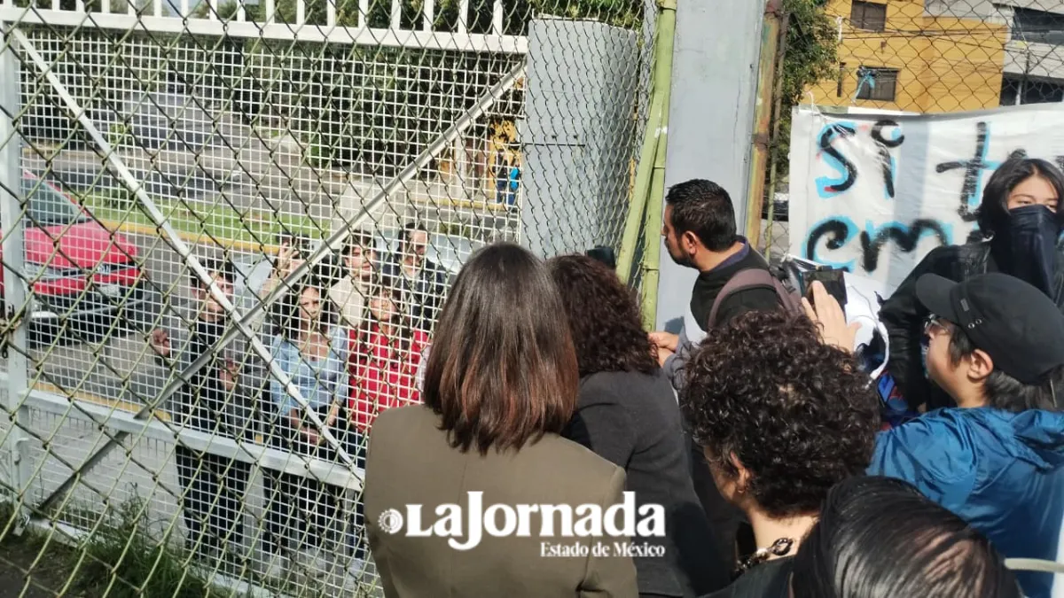 UAEMéx: Grupo de Facultad de Ciencias Políticas pide retorno a clases
