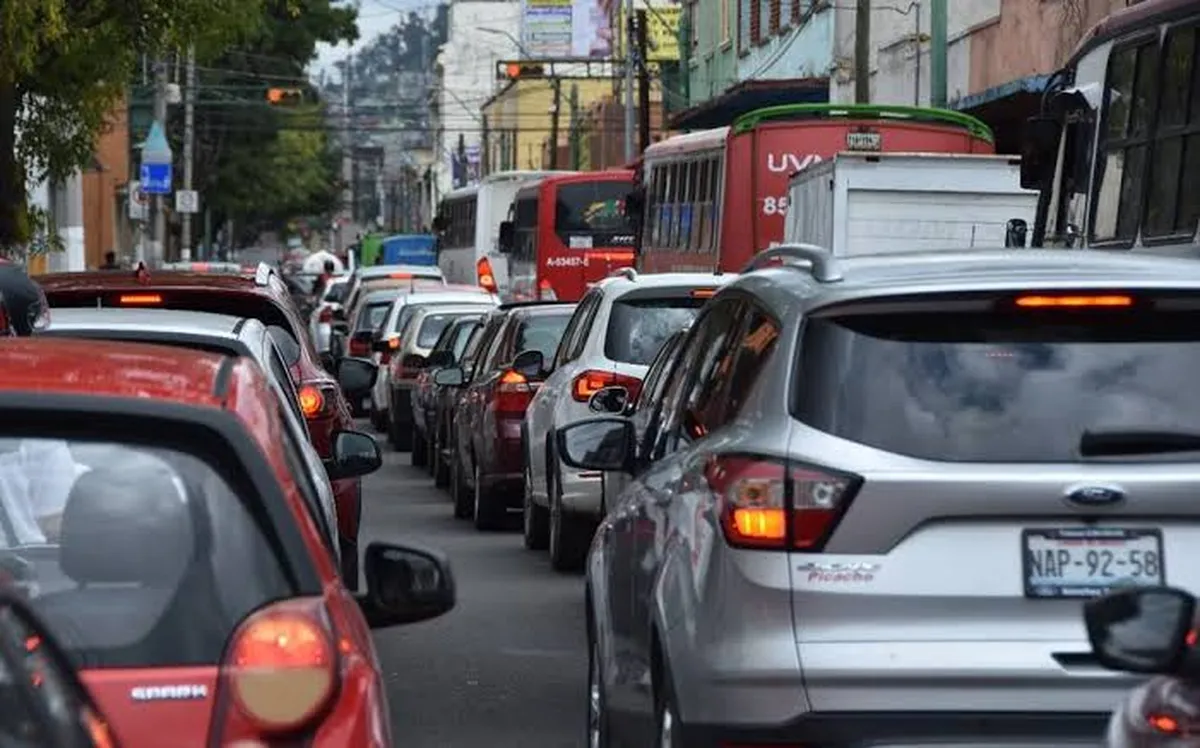 Edomex: se pierde en el tráfico entre una y dos horas