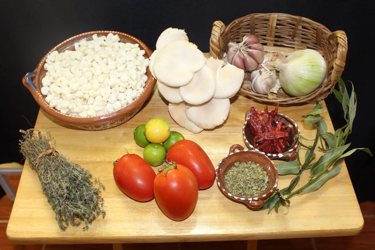 Resaltan la rica gastronomía tlahuica y el talento de sus artesanos