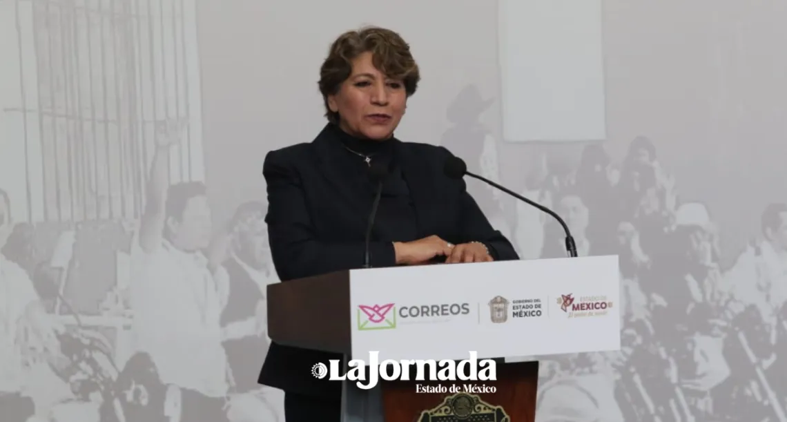 Delfina Gómez entrega nuevo parque vehicular del Servicio Postal Mexicano