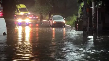 Lluvias generan encharcamientos en el Valle de México