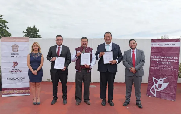 Como primer resultado de esta alianza, se implementará un Curso de Preparación y Certificación TOEFL.