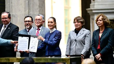 Delfina Gómez Álvarez firma el acuerdo "Bachillerato Nacional para Todas y Todos"