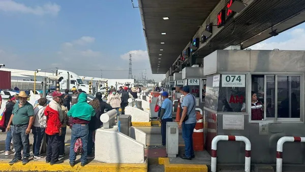Vecinos de Fimesa liberan caseta de Tepotzotlán tras tres horas de protesta