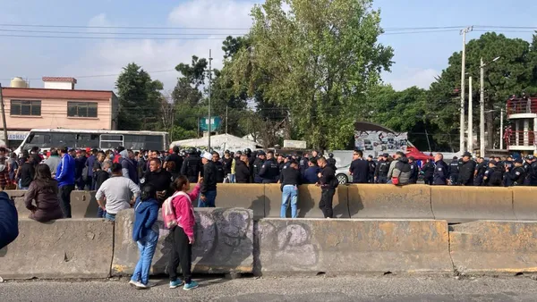 Tlalnepantla: Tras bloqueo, comerciantes liberan Avenida de los Maestros