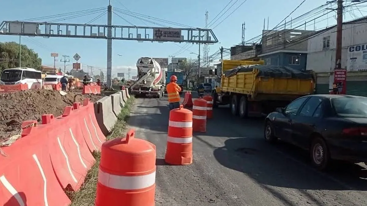 Obra de trolebús deja “cuello de botella” en Chalco-Ixtapaluca