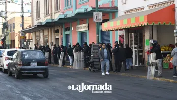 Toluca: Realizan mega operativo policiaco para evitar comercio informal