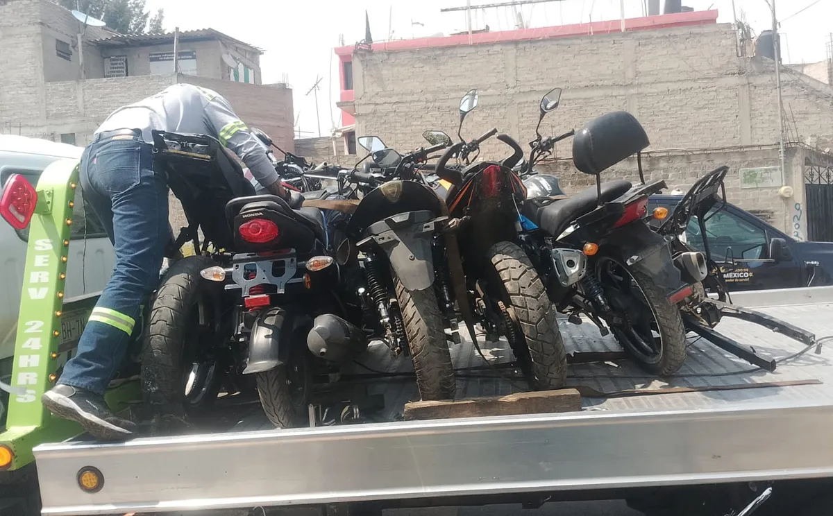 Detienen a presunto integrante de banda dedicada al robo de motocicletas en Edomex