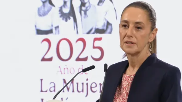 Sheinbaum presenta plan 2025-2035: Pemex operará sin apoyo federal desde 2027.