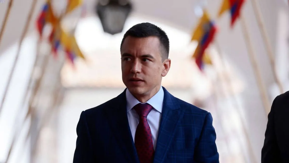 Daniel Noboa jura como presidente de Ecuador