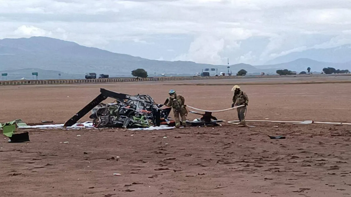 (Video) Momento exacto en que un helicóptero se desplomó en Jalisco