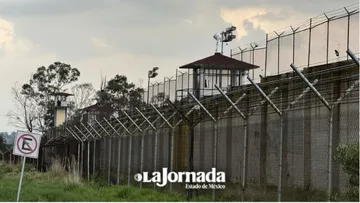 Separan a 20 directores de penales en Edomex y procesan a ocho mandos penitenciarios