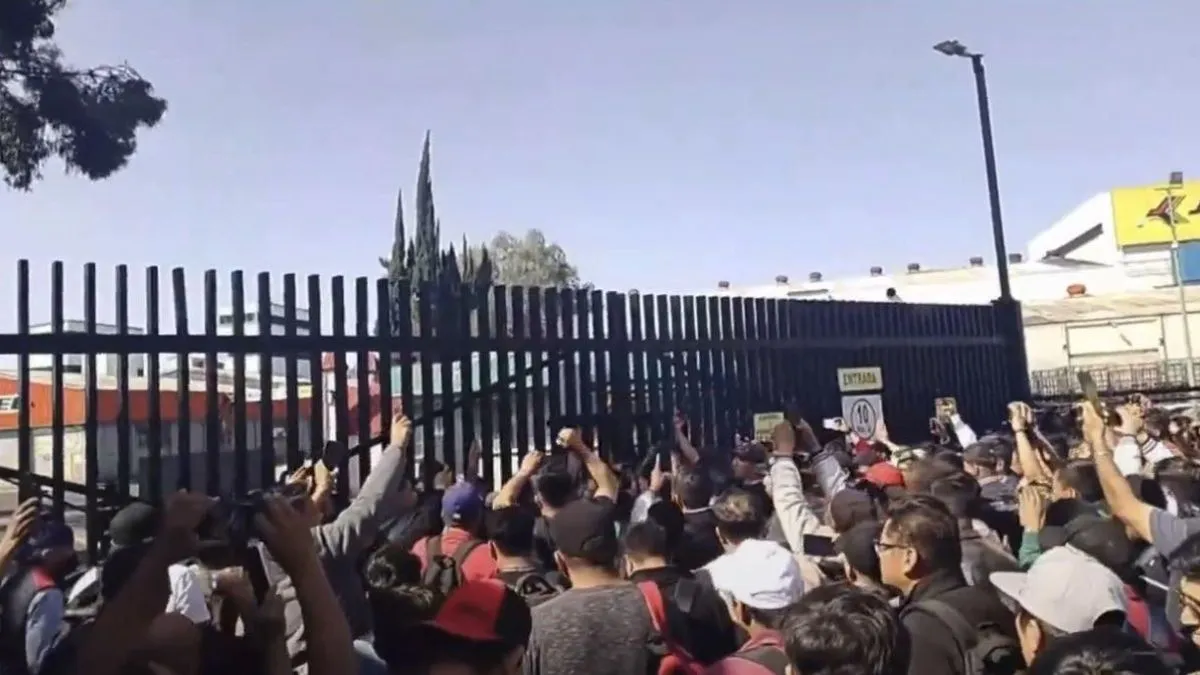 Trabajadores realizan huelga en Tornel Tultitlán; exigen derechos laborales