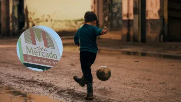 Cancha de fútbol en La Lagunilla, un espacio para refugio de niños y niñas