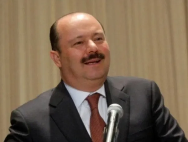 César Duarte es detenido nuevamente en Chihuahua por presunto lavado de dinero, tras autorización de Estados Unidos para procesarlo por nuevos delitos.